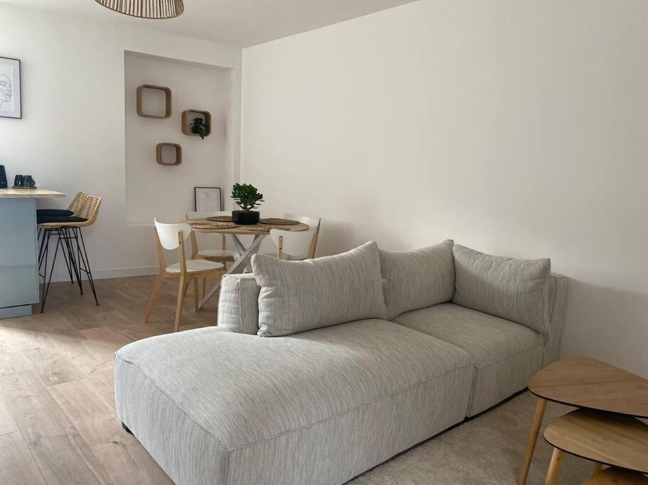 Un Petit Coin Sous Les Toits Villa โอต์วิลเลส์ ภายนอก รูปภาพ