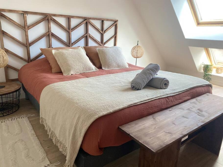 Un Petit Coin Sous Les Toits Villa โอต์วิลเลส์ ภายนอก รูปภาพ